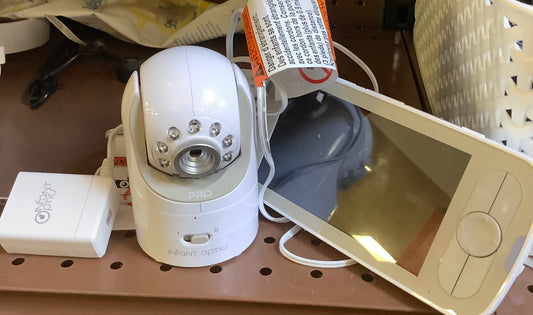 Infant Optics Digital Video Monitor DXR-8 Pro