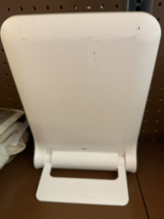 THRIFTY 70 Foldable LED Light (MISSING CHARGER AND HAS SCRAPES AND MARKS)