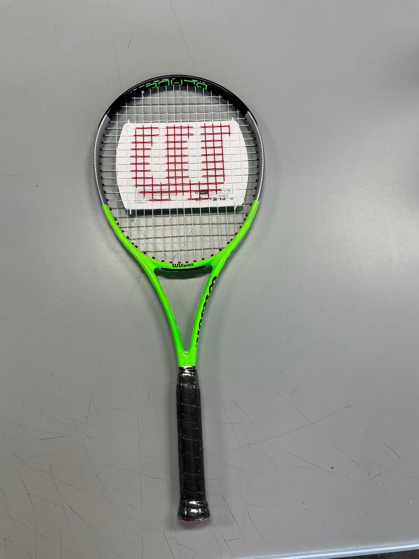 Wilson RXT Blade Feel: Aluminum Graphite Tennis Racquet, 27.8" Length, 105 Sq In.