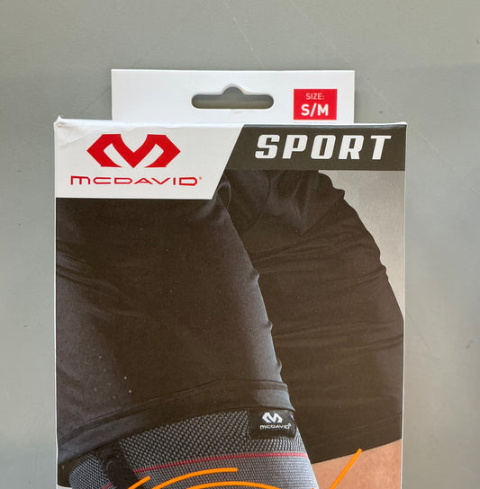 McDavid Sport Knee Knit Sleeve with Buttress and Stays - Gray