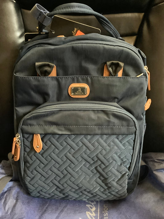 Dikaslon Backpack