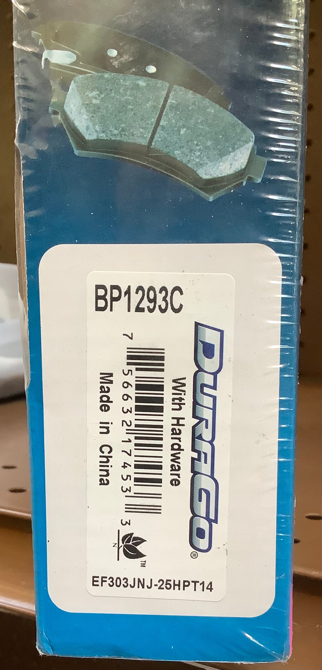 DuraGo BP1293C | Front Disc
Brake Pad Set