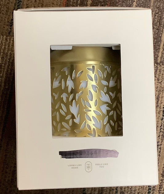 (CLEARANCE) Gold Metal Flower Cutout 200ml Medium Diffuser - Ultrasonic Aroma, 6hr Run Time, Auto Shut-Off