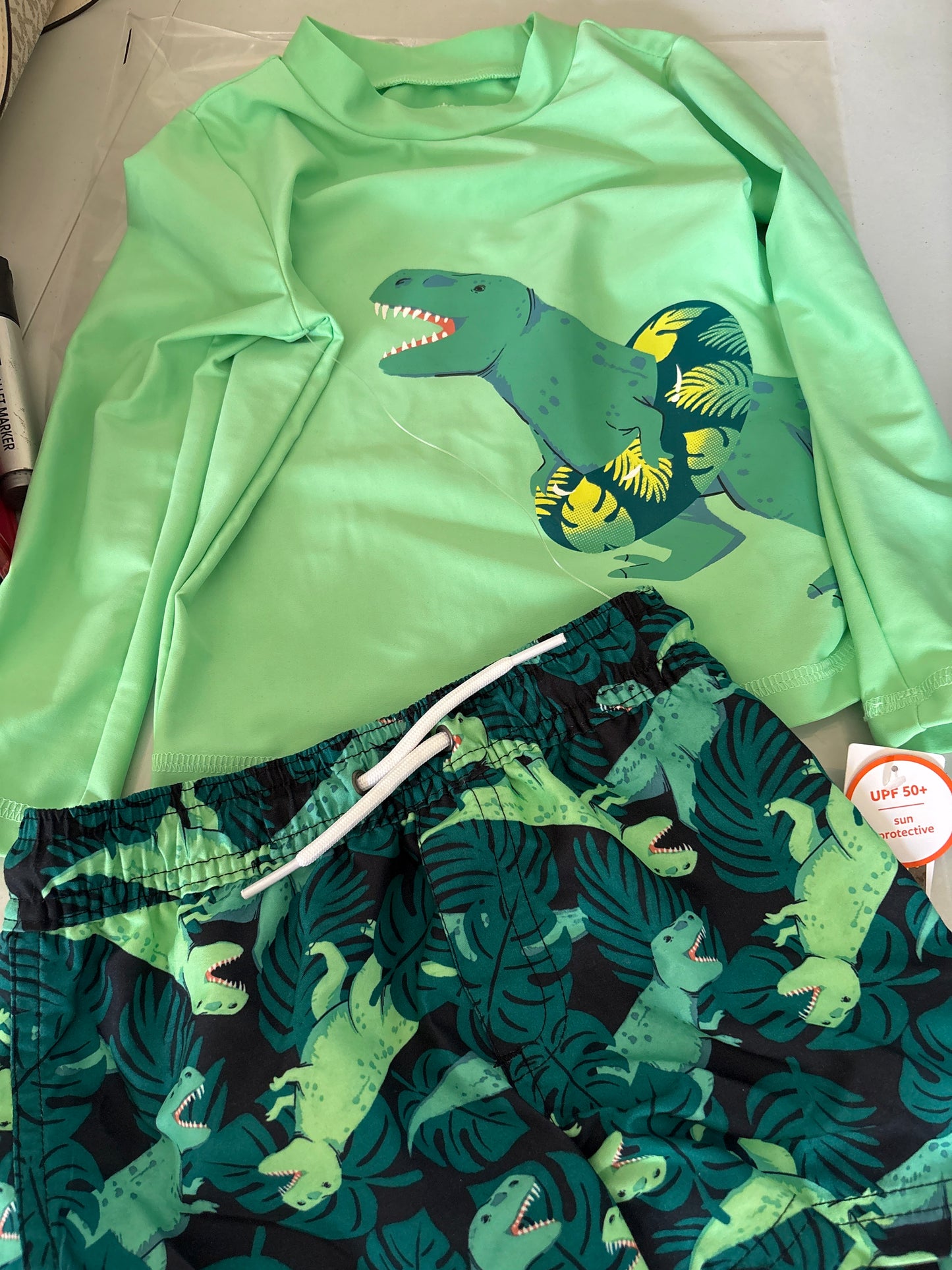 Kids Clothing Bundle - 7pc - Size (3T)
