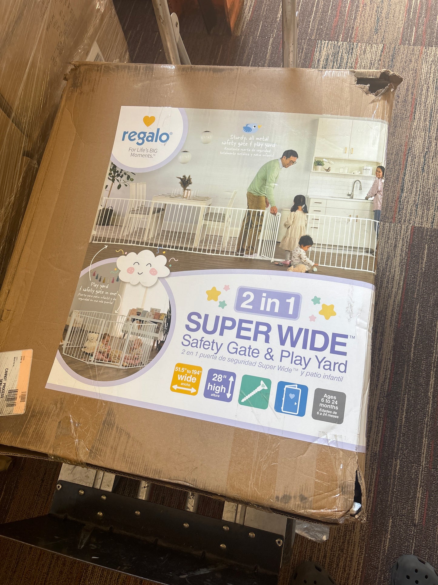 Regalo 4-in-1 Super Wide Baby Gate and PlayYard