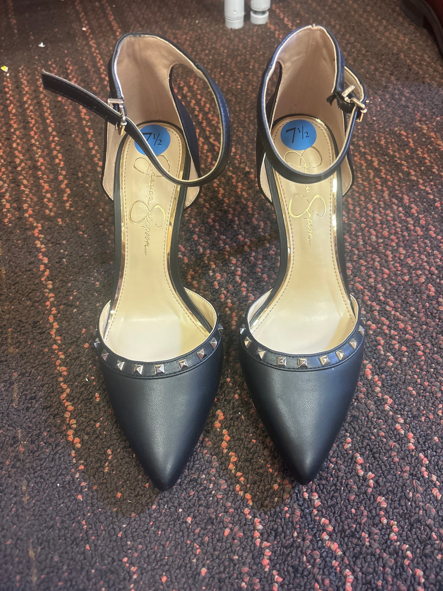 Ladies - Jessica Simpson Lyviana Studded Pointed Heels - Black - Size 7.5 - CLEARANCE