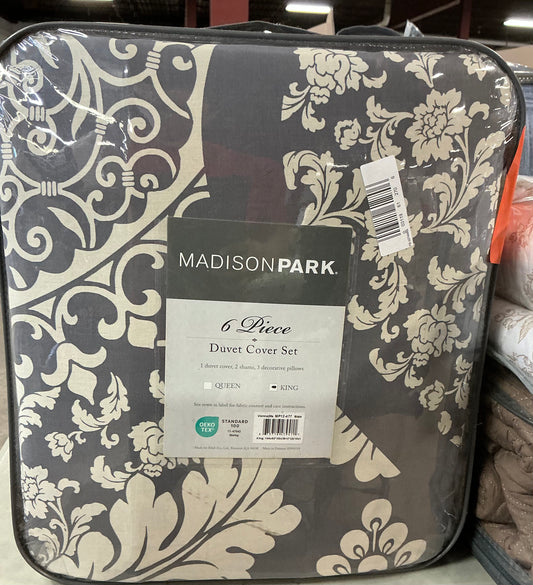 Madison Park Vienna 6-piece printed duvet cover set in grey king
