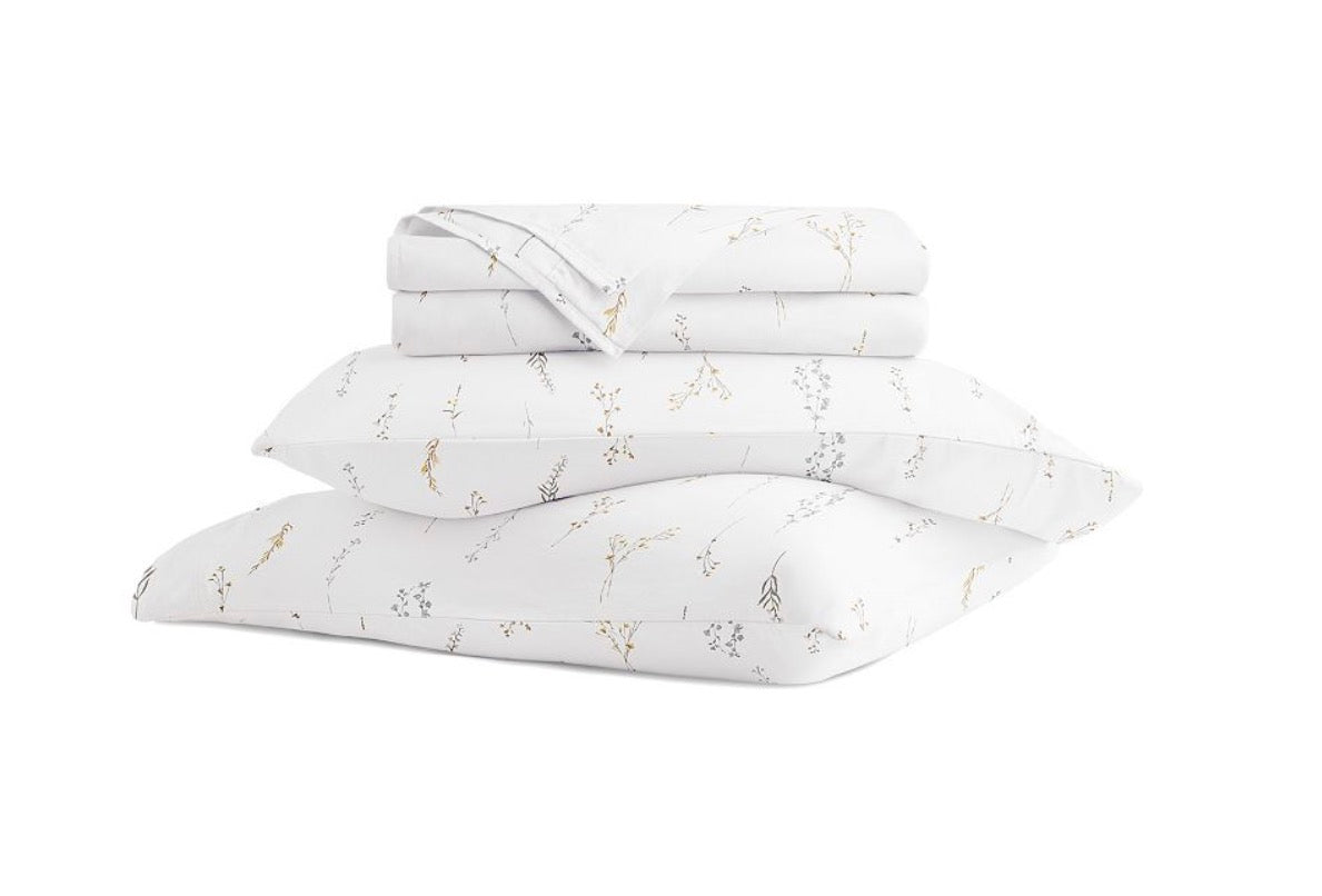 Casual Comfort 300tc Cotton Sateen Pattern 3 piece Sheet Set-White