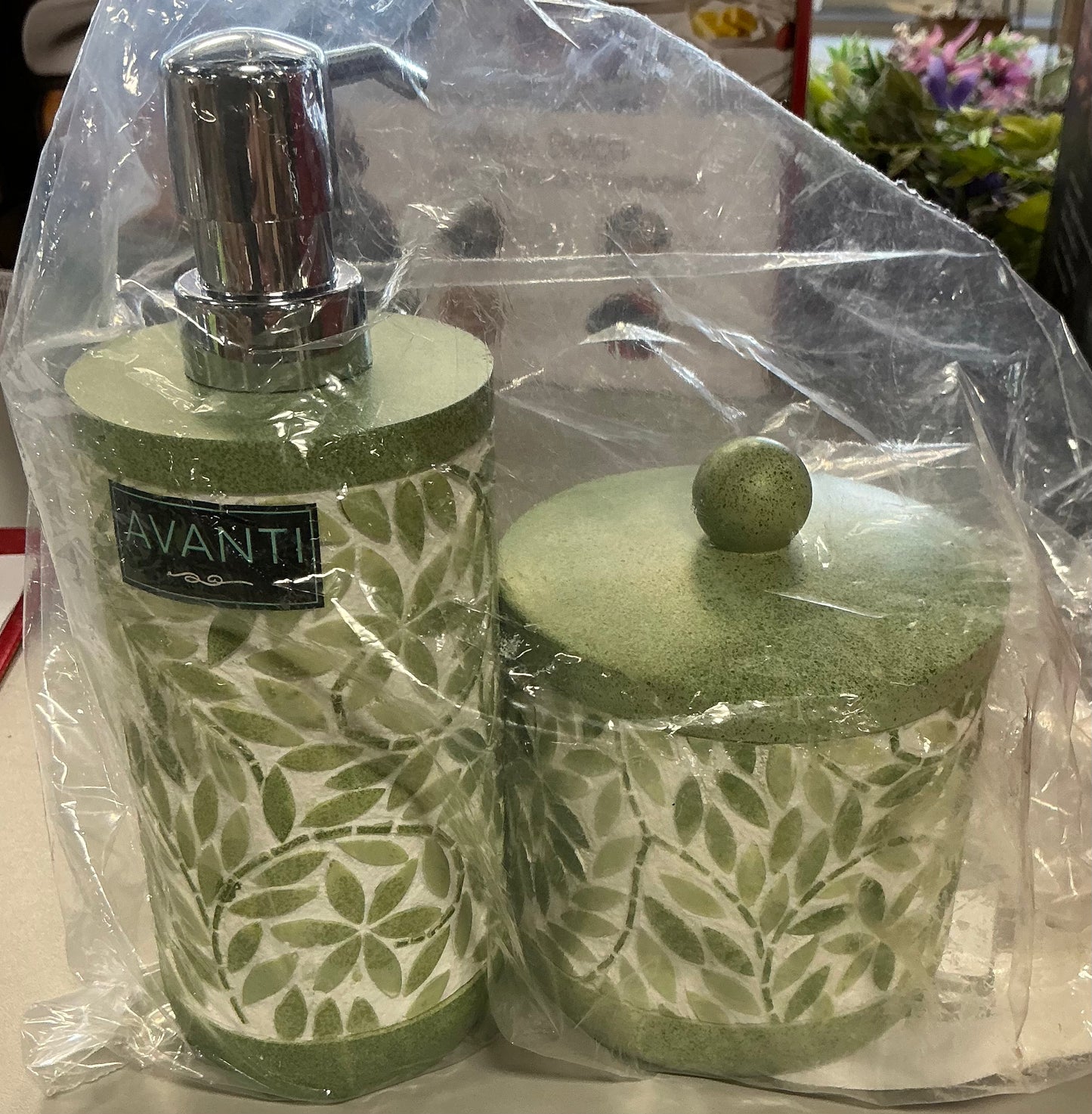 Avanti Stratford Hand Painted Bathroom Canister & Avanti Stratford Soap Dispenser 2pcs