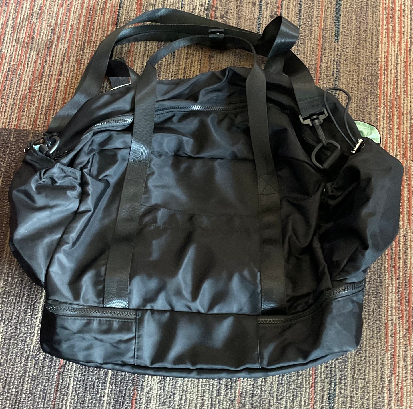 Blogilates Gym Bag - Black: Nylon & Polyester, Zipper Closure, Yoga Mat Holder