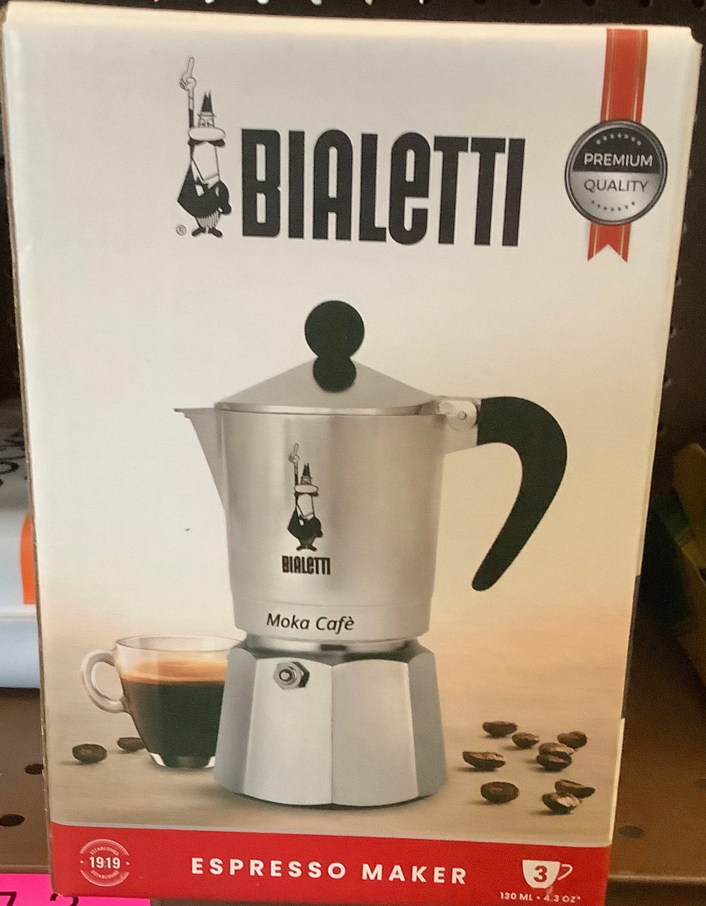 Bialetti 3 Cup Moka Stovetop Espresso Maker - Silver:
Aluminum, Manual, Hand Wash, Glossy, Ground Coffee, Mesh Filter