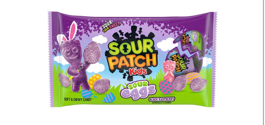 SOUR PATCH KIDS Sour Eggs Soft & Chewy Easter Candy, 18 Snack Packs