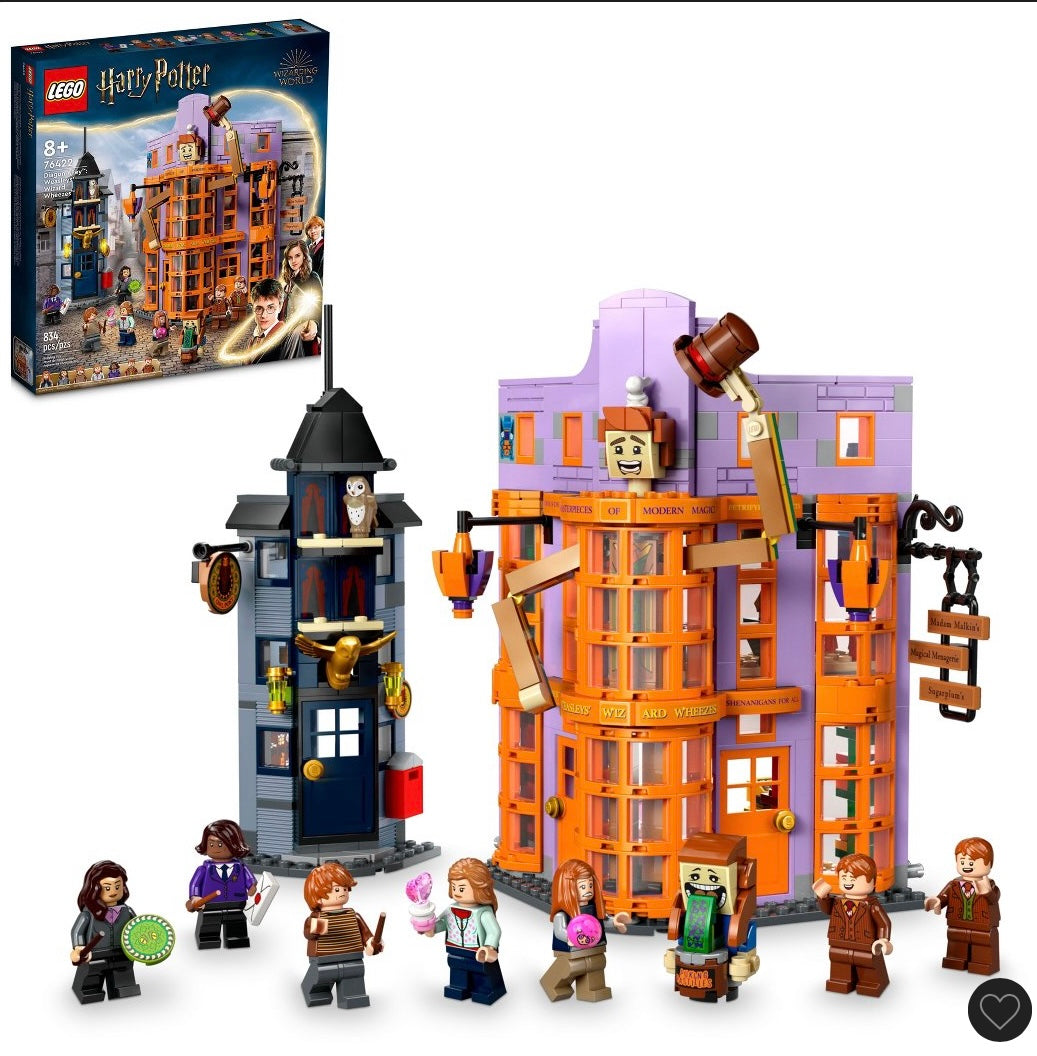 LEGO Harry Potter Diagon Alley: Weasleys' Wizard
Wheezes 76422
