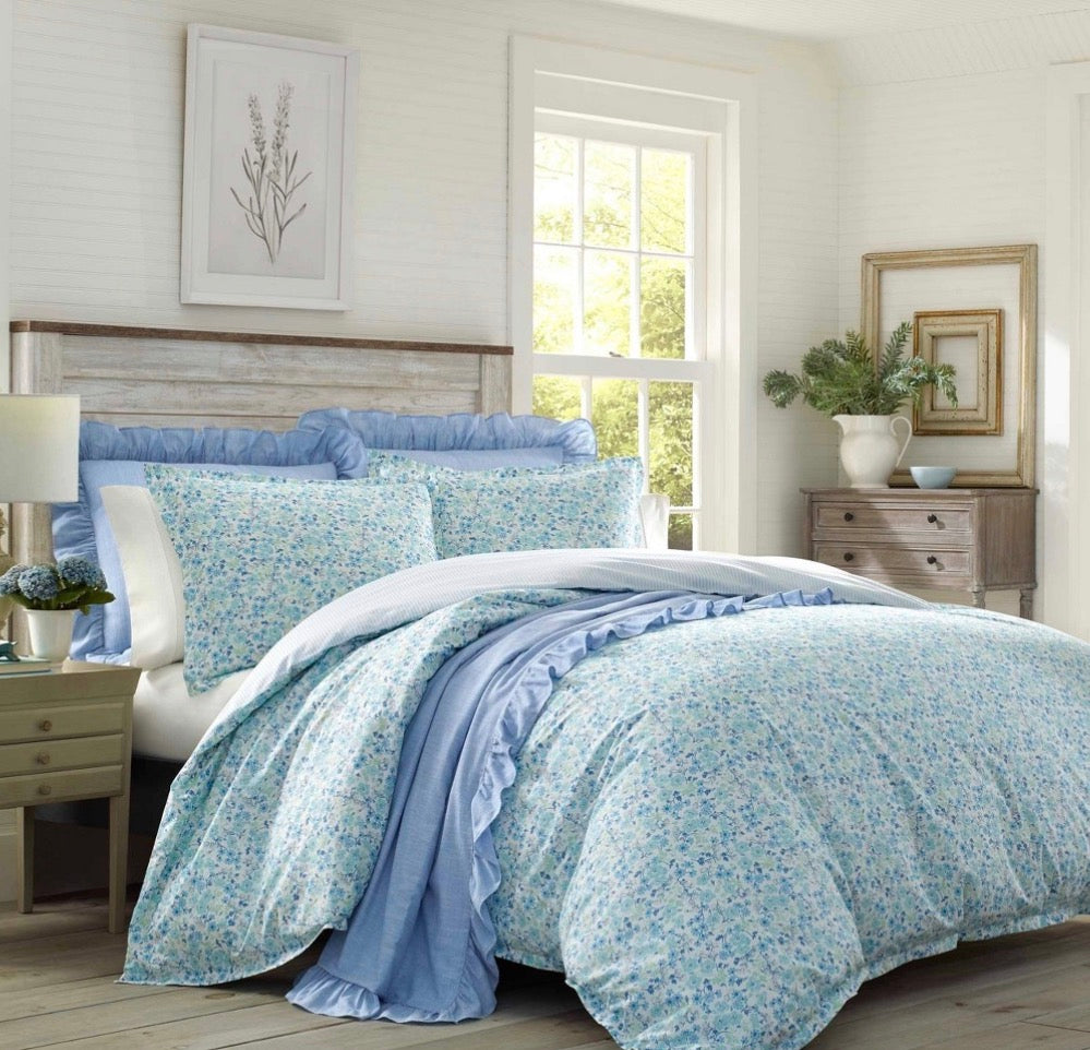Laura Ashley Jayne Reversible Duvet Cover Set 3 Pieces Full/Queen-Color(Wintergreen)