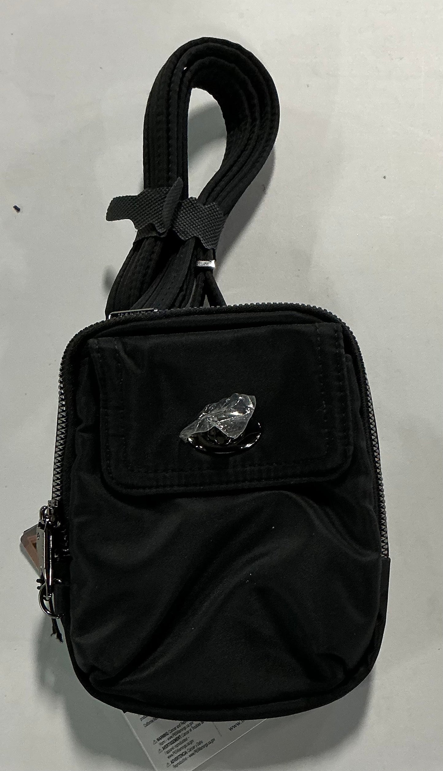Travelon tailored crossbody phone pouch