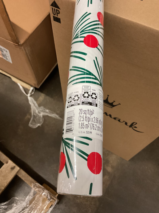 Christmas Roll Wrap Holly and Berries (20 sq ft)