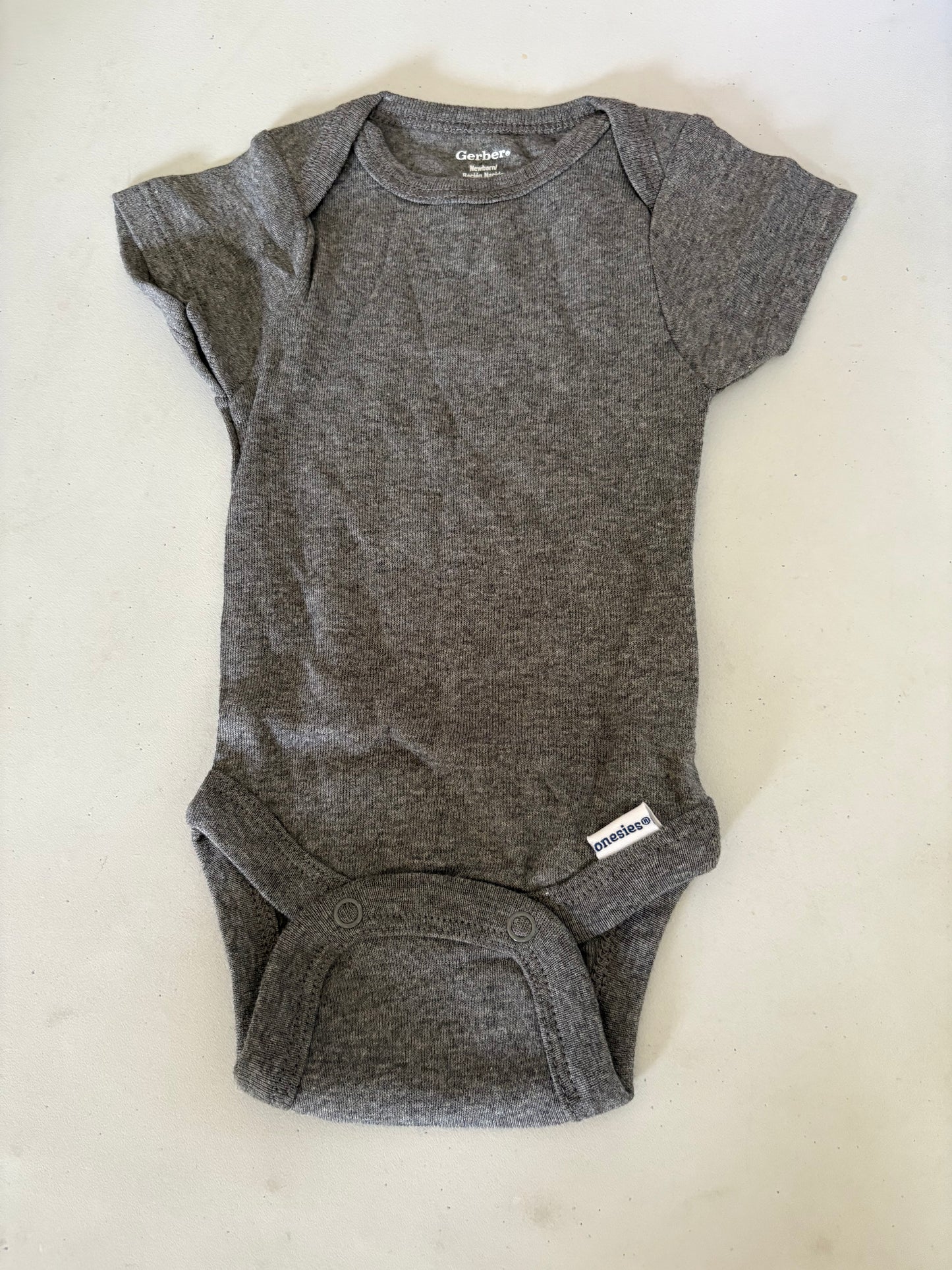 Baby Clothing Bundle - 5pc - Size (Newborn)