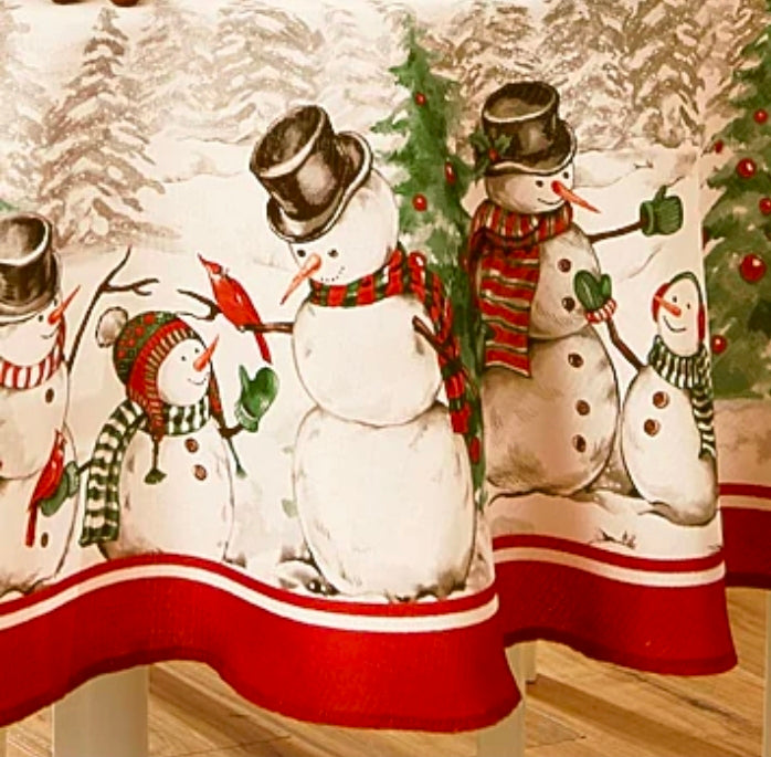 Snowman Winterland Tablecloth - 70" Round