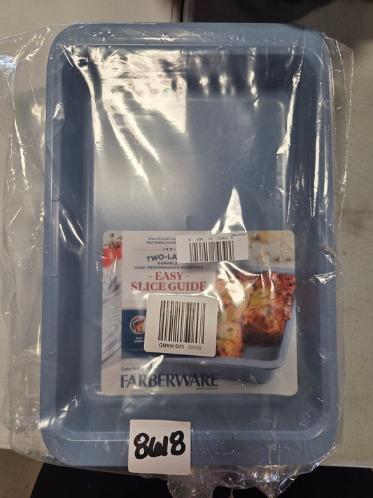 Farberware Easy Solutions 9X13 Non-Stick Cake Pan