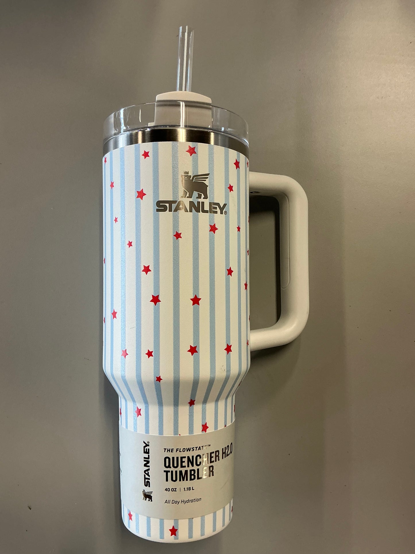 Stanley 40 oz Stainless Steel H2.0 Flowstate Quencher Tumbler - Some Minor Cosmetic/Shipping Damage (see pictures)