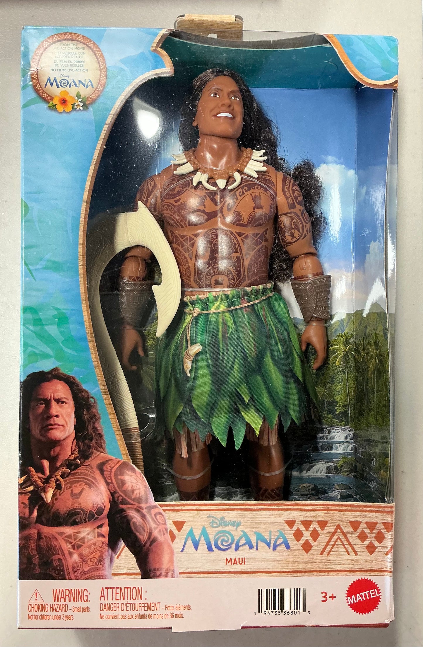 Mattel Disney Moana Maui Doll with Removable Fashion & 4 Accessories Inspired by Live Action Movie