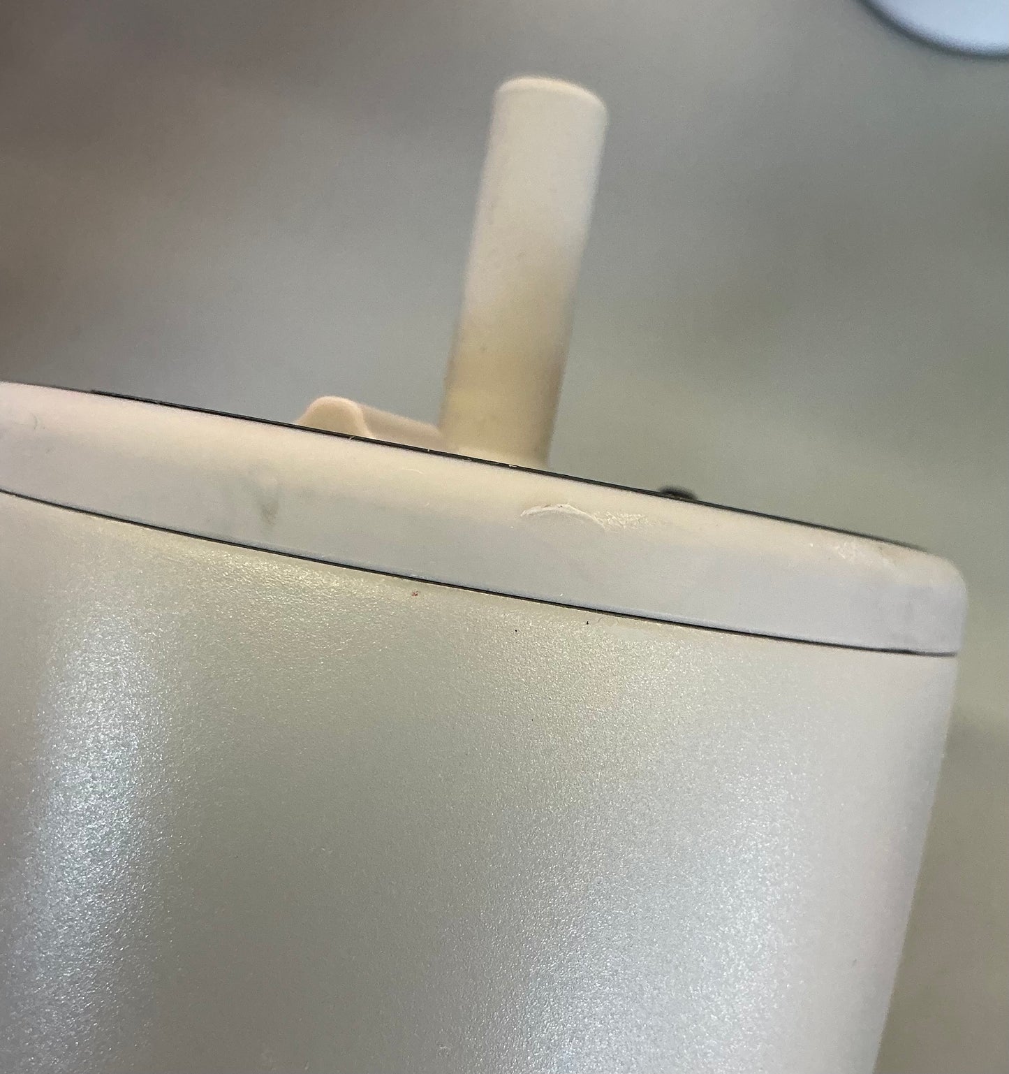 BruMate Era 30oz 100% Leakproof Straw Tumbler - Minor Cosmetic Damage (see pictures)
