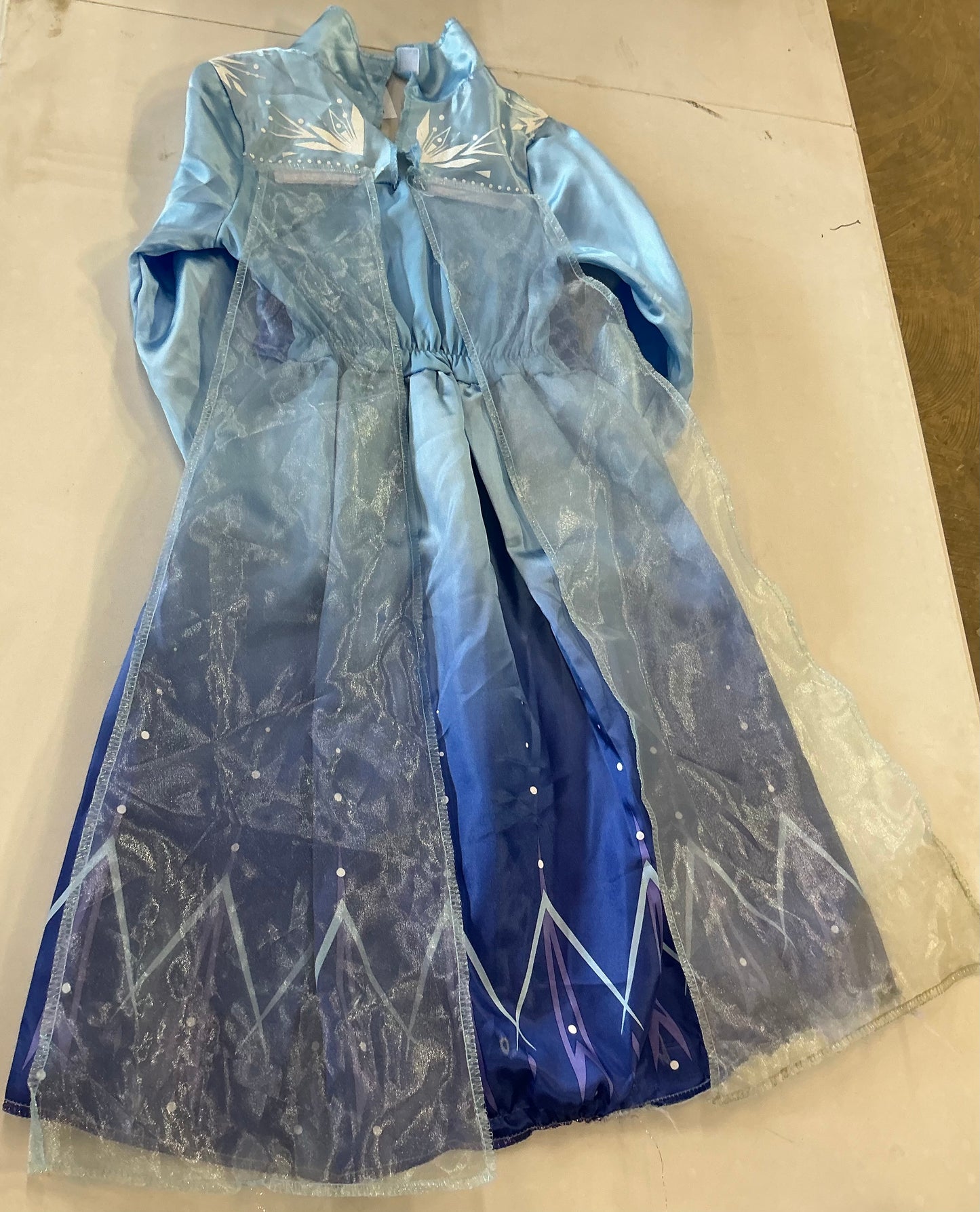 THRIFTY 70 - Disney Frozen 2 Elsa Travel Dress Size 4-6 - Open Box - USED (See Pictures)- FINAL SALE- NO RETURNS - AS IS
