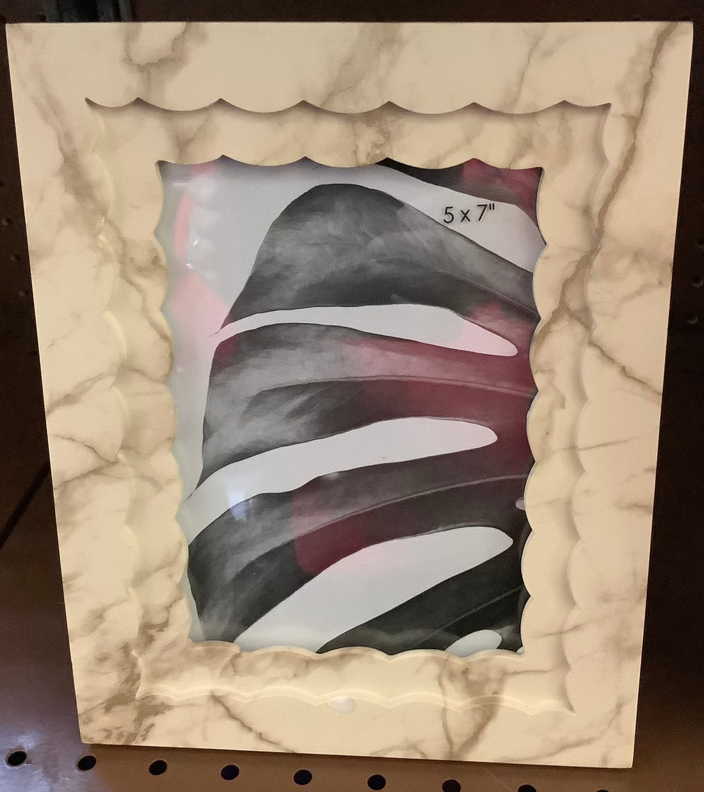 5"x7" Shaped Resin Profile Table Image Frame Beige