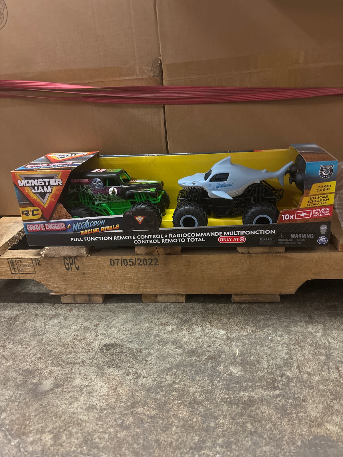 Case Pack - Monster Jam RC Racing Rivals - 1:24 Scale - Grave Digger v ...