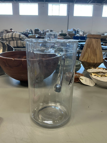 THRIFTY 70 - Smooth Surface Pitcher with Lid Tritan - Threshold™ - Open Box - USED (See Pictures)- FINAL SALE- NO RETURNS - AS IS