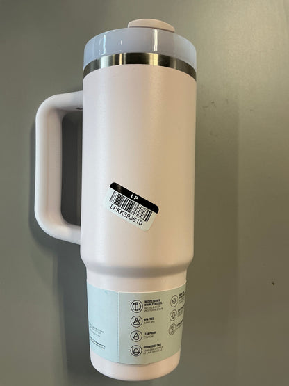 Stanley 30oz Stainless Steel Flowstate Quencher H2.0 Tumbler - MINOR COSMETIC DAMAGE DUE TO SHIPPING (see pictures) - Some May Be Missing Straws