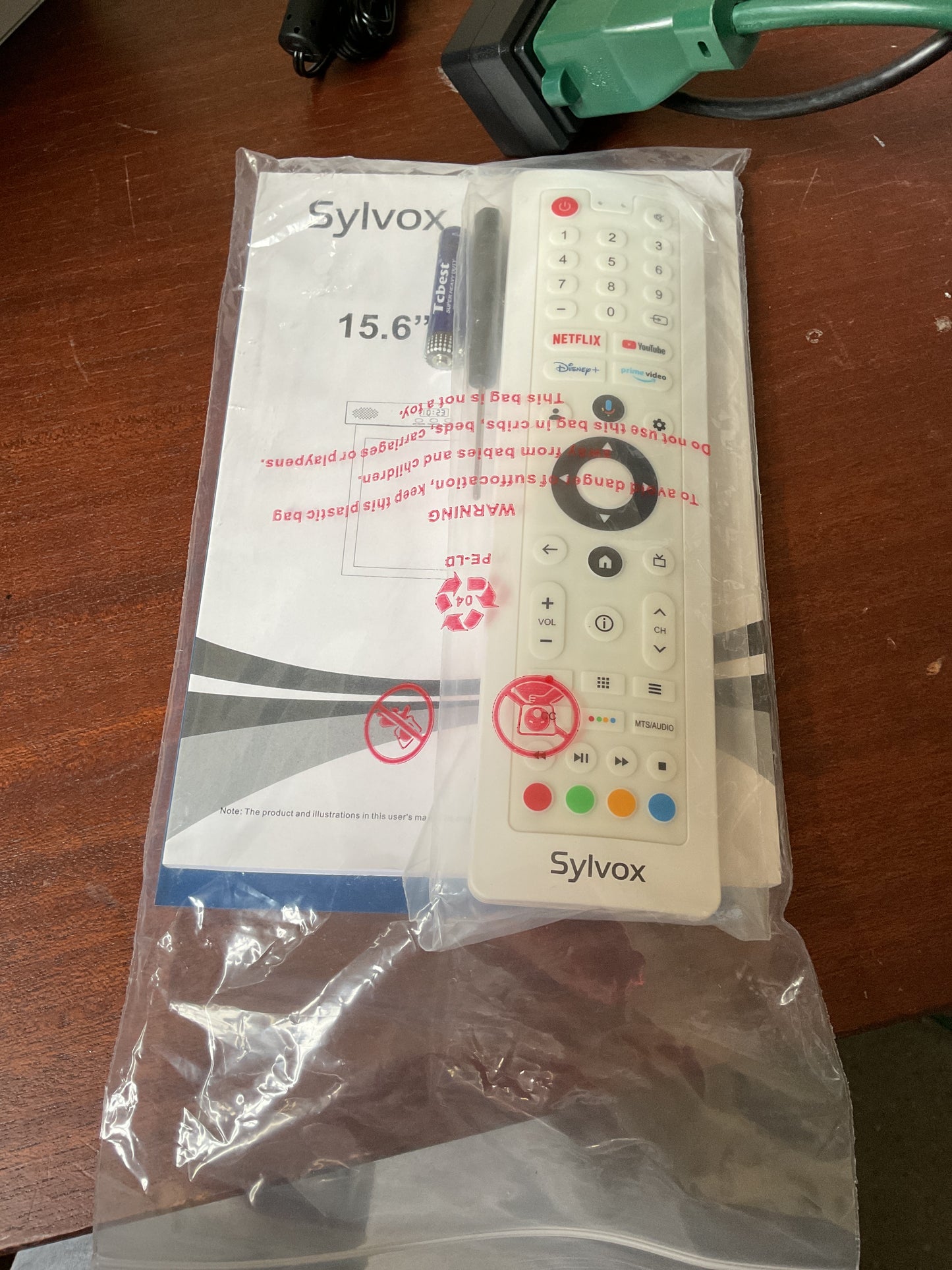 Sylvox 15.6" Smart Under Cabinet TV for Kitchen