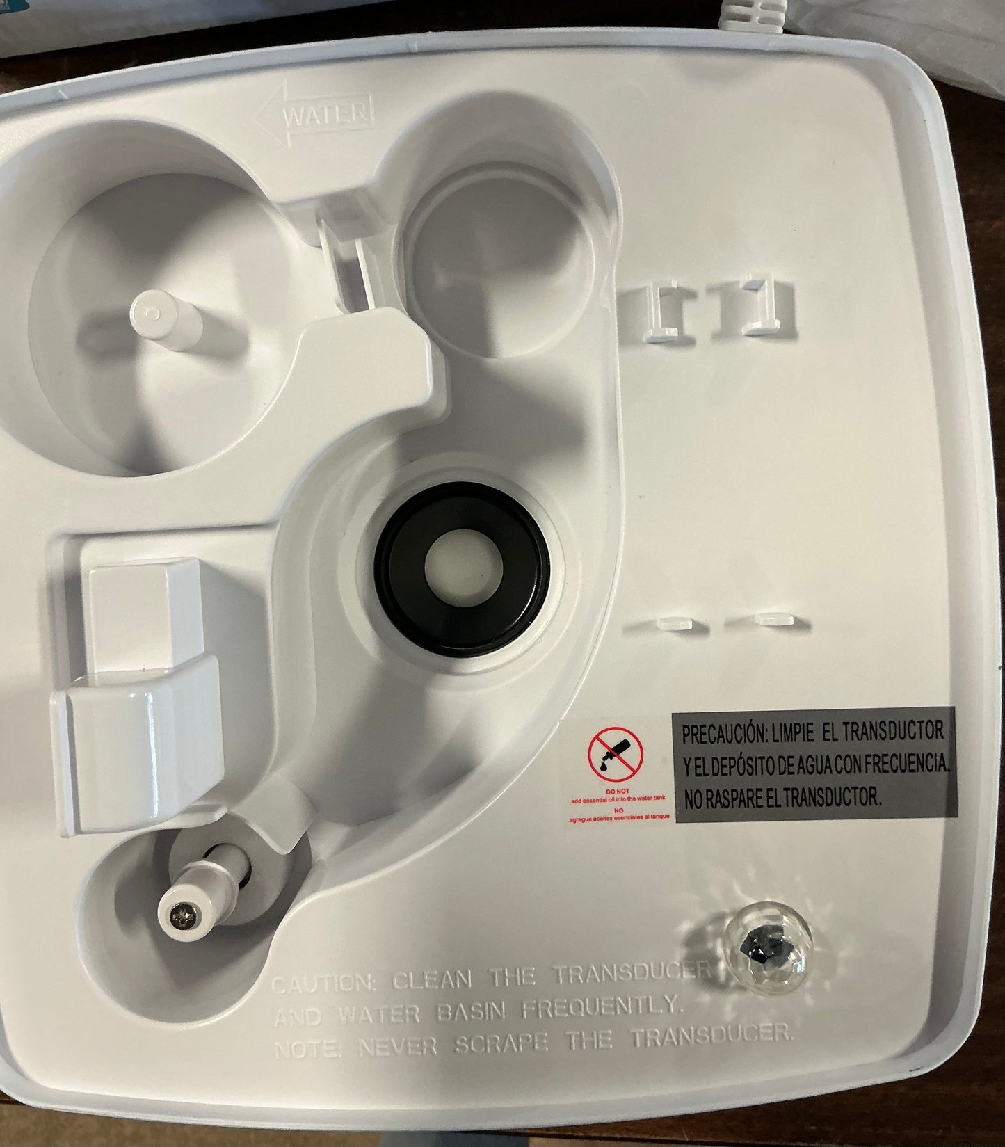 Black+Decker Humidifier - Open Box-Damaged Box (see pictures)