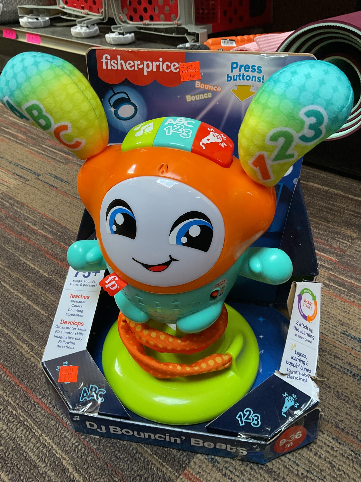 Fisher-Price DJ Bouncin' Beats Interactive Musical
Learning Toy