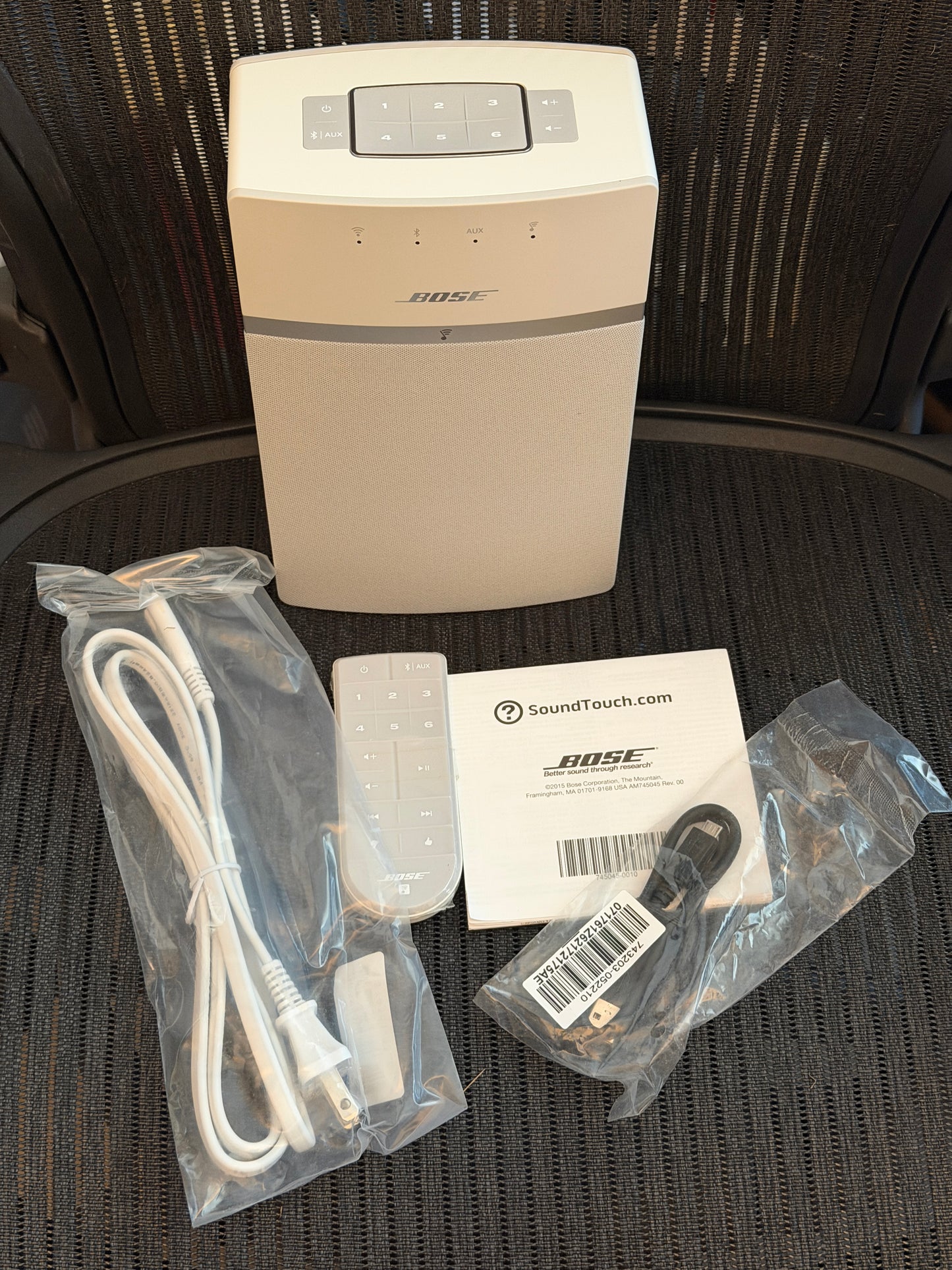 BOSE Soundtouch 10 Wireless Music System - White
