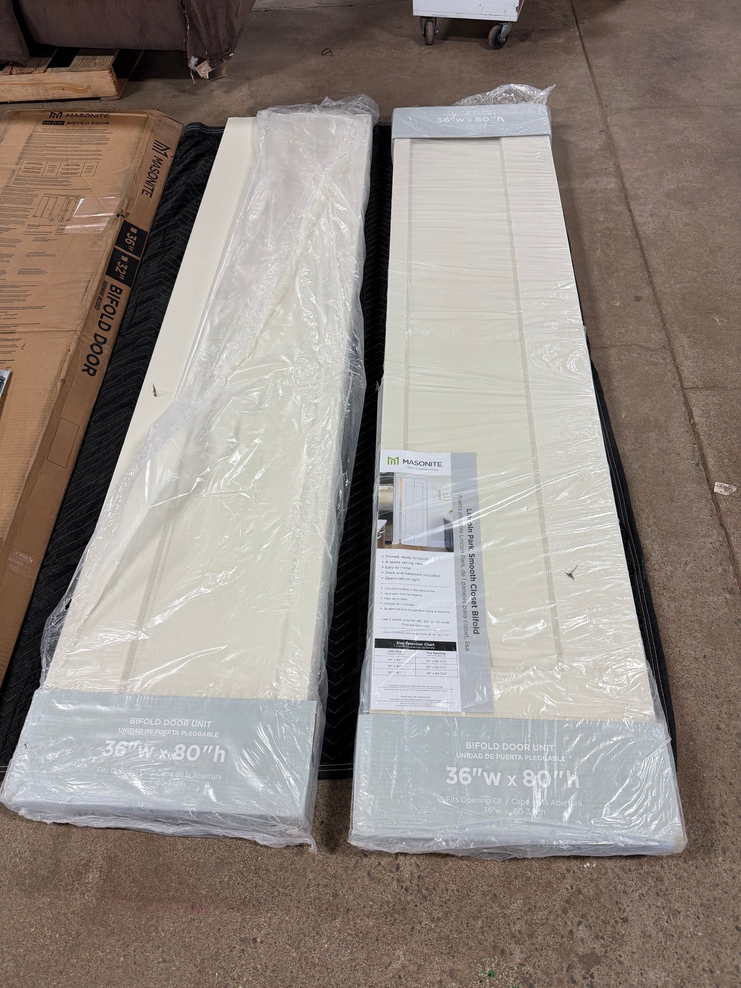 Thrifty 70 - Bifold Doors Set of 2, Color Off white, 36 x 80