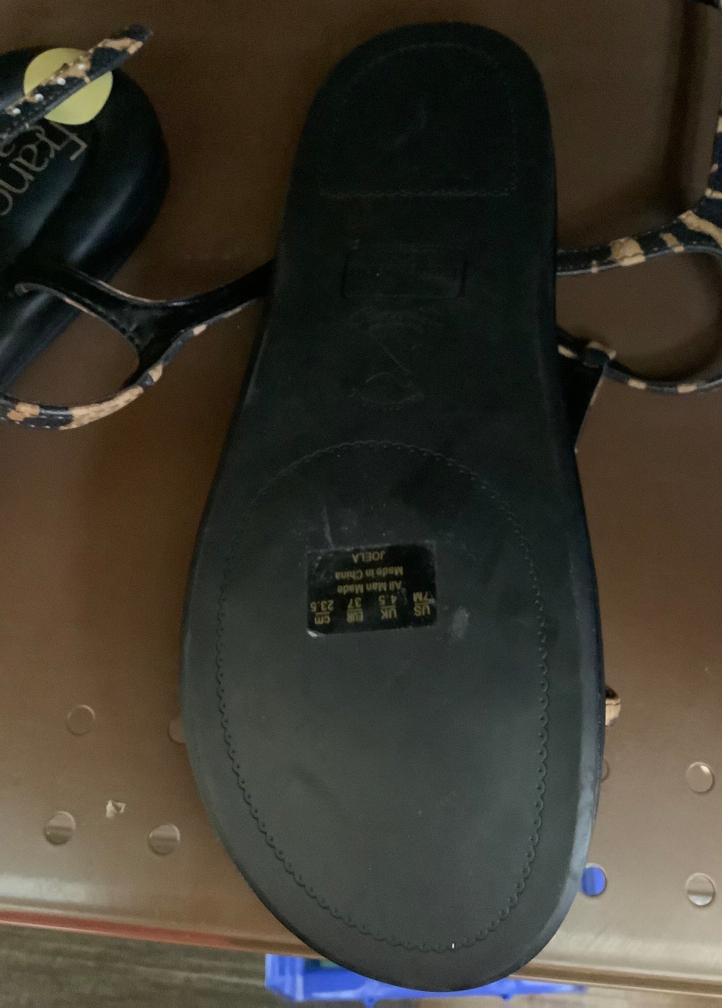 Women’s Size 7-Sandal