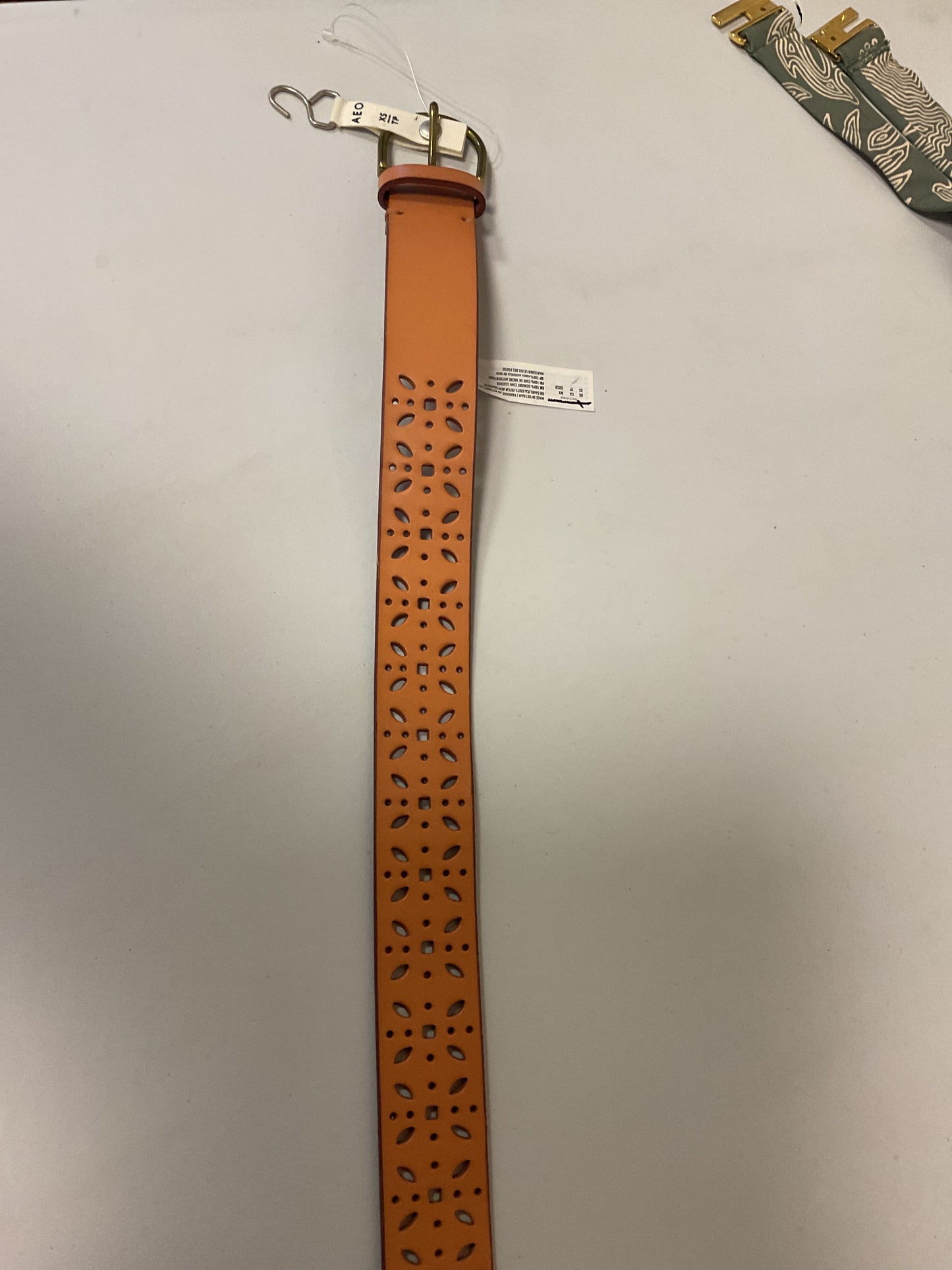(CLEARANCE) Womans Belt Tan Narrow Leather Size XS