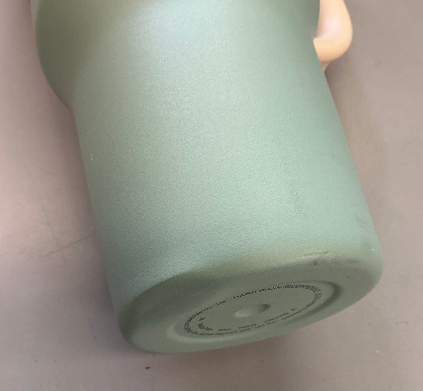 Owala 40oz Stainless Steel Straw Tumbler - SOME MAY BE MISSING STRAW - MINOR COSMETIC DAMAGE (see pictures)