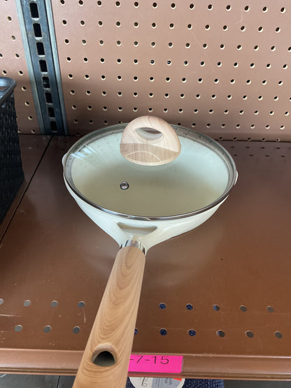 Carote Pan with Lid