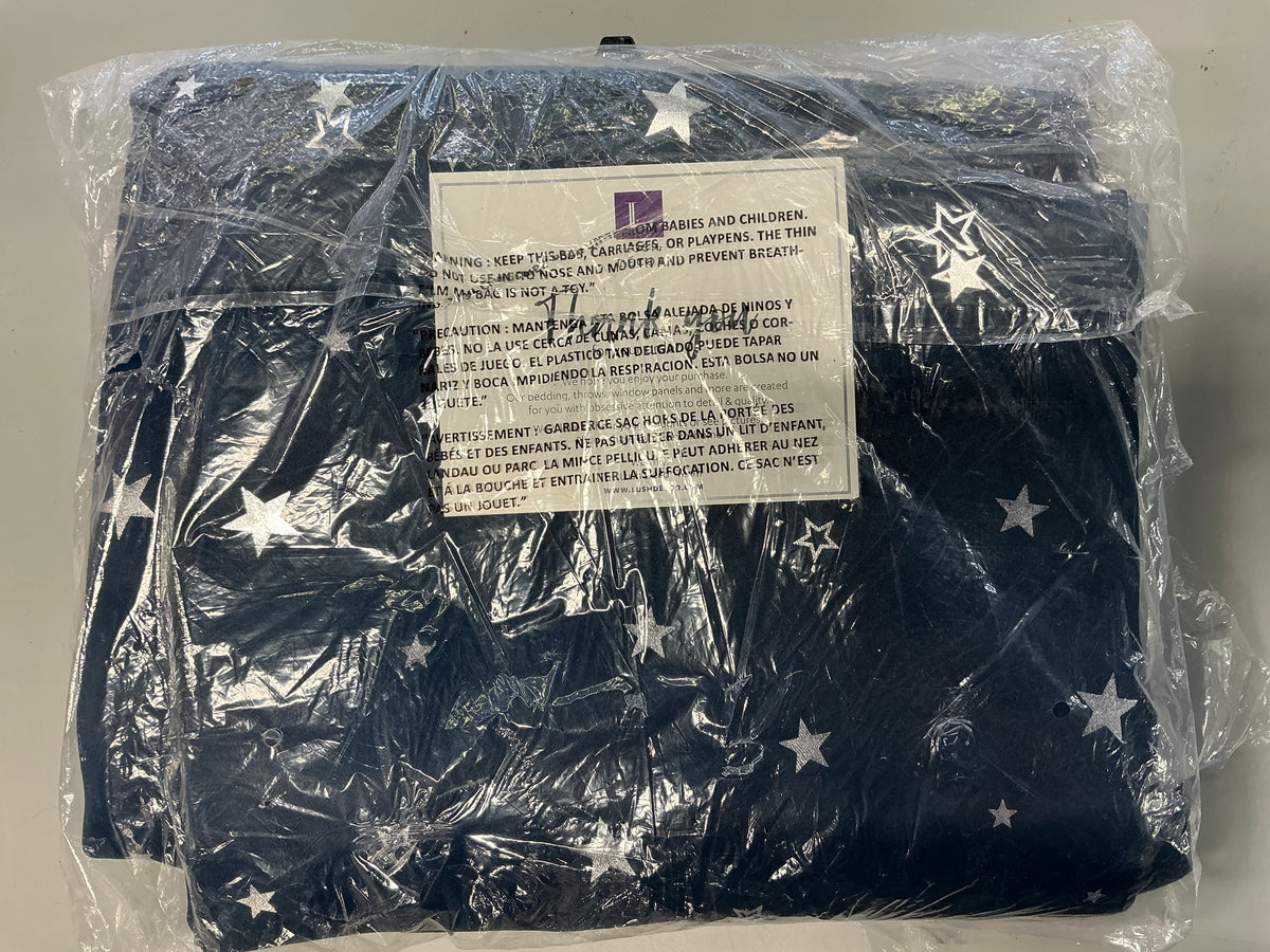 Two Panel Blackout Curtains - Damaged Packaging (see pictures)