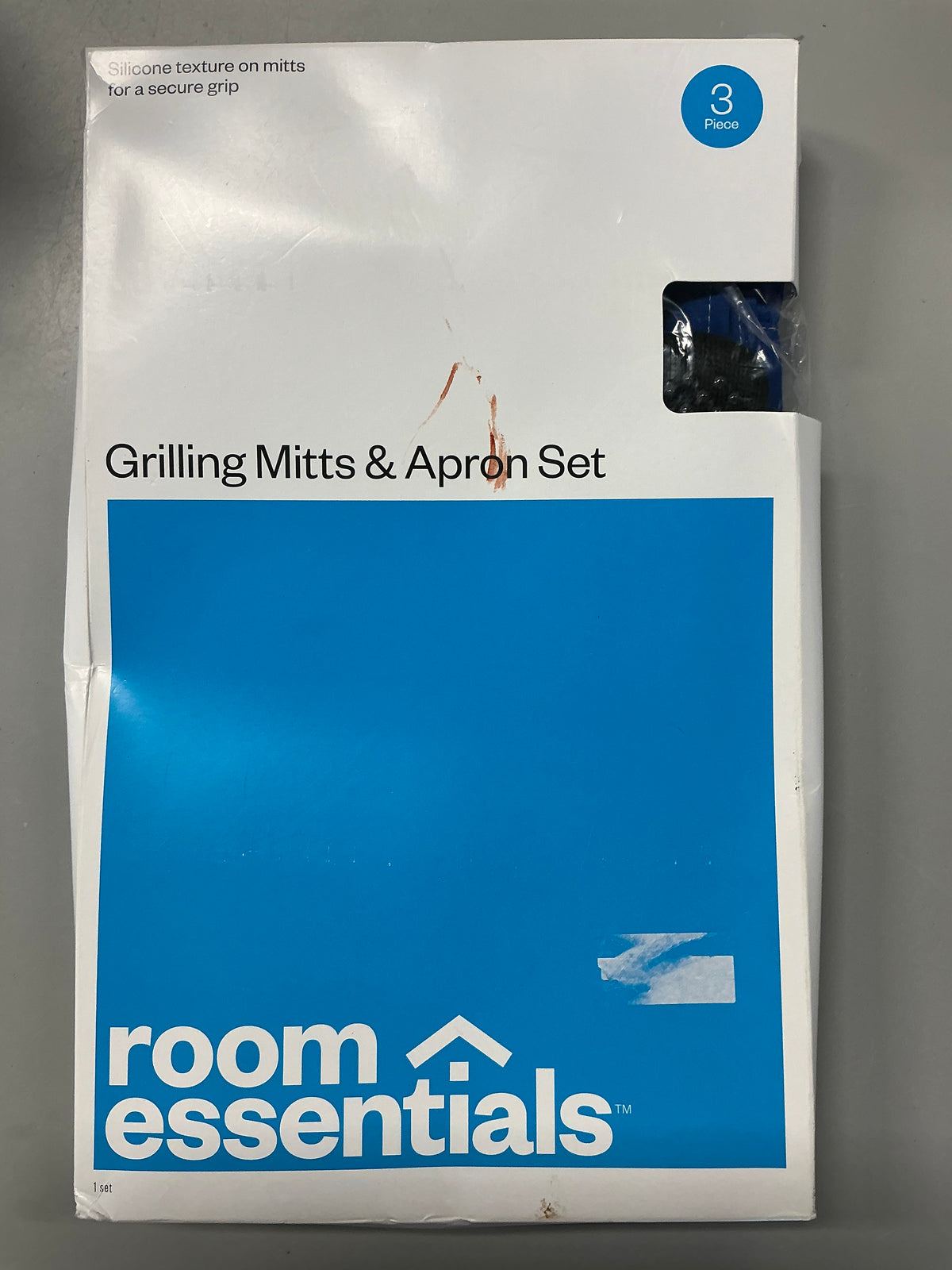Grilling Mitts and Apron Kitchen Textile Set Blue/Black - Room Essentials™ - Damaged Packaging (see pictures)