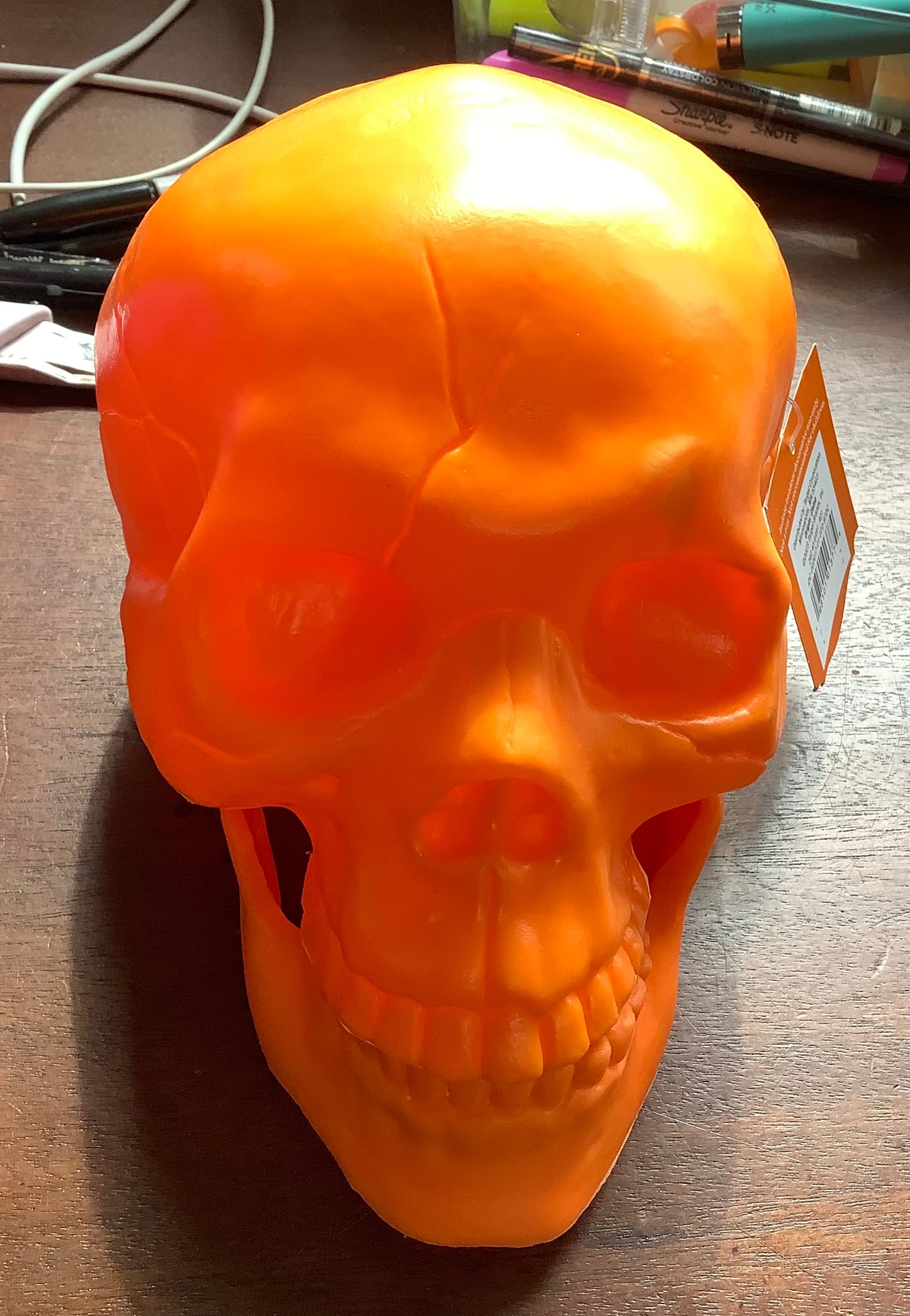 INDOOR/ OUTDOOR DECORATIVE SKULL HEAD