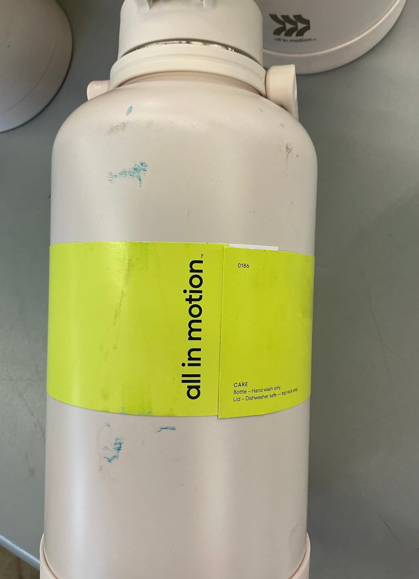 64 fl oz Stainless Steel Pop-Up Chug Sport Bottle White -  Minor Cosmetic Damage (see pictures)