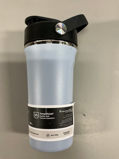 Hydro Flask - 24 Ounce Shaker Bottle in Surf - Minor Cosmetic Damage - May Be Missing Packaging (see pictures)