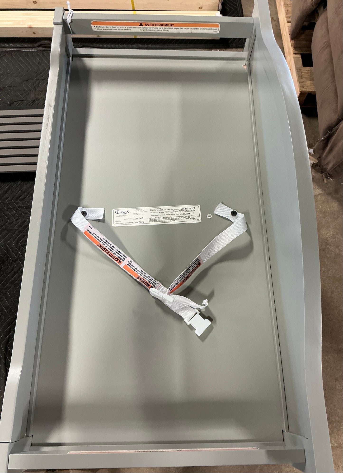 Clara Changing Table USED/Minor Cosmetic Damage (see pictures) - No Changing Pad included