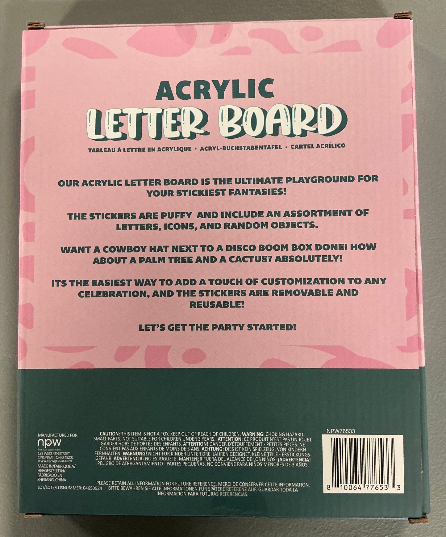 Girl’s Party Bundle (includes 1 Bulletin Board, 4 Heart Bubble Poppers, 2 Pink & 2 White Picture Frames (Holds 2.13”x3.39” instant photo), 4 Building Blocks, 4 Pink Heart Pop Figures, 2 Flower & 2 Bunny Straw Toppers, 4 Gift Bags & 1 tote