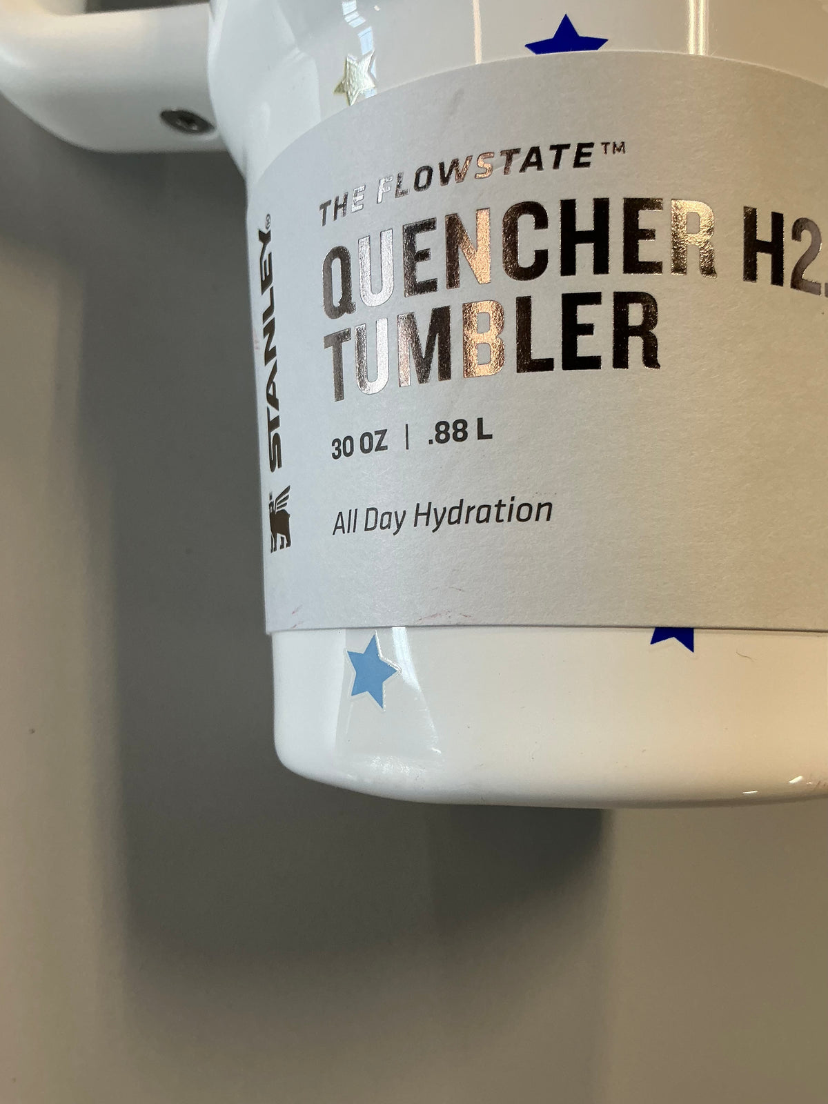 Stanley 30oz Stainless Steel Flowstate Quencher H2.0 Tumbler - MINOR COSMETIC DAMAGE DUE TO SHIPPING (see pictures) - Some May Be Missing Straws