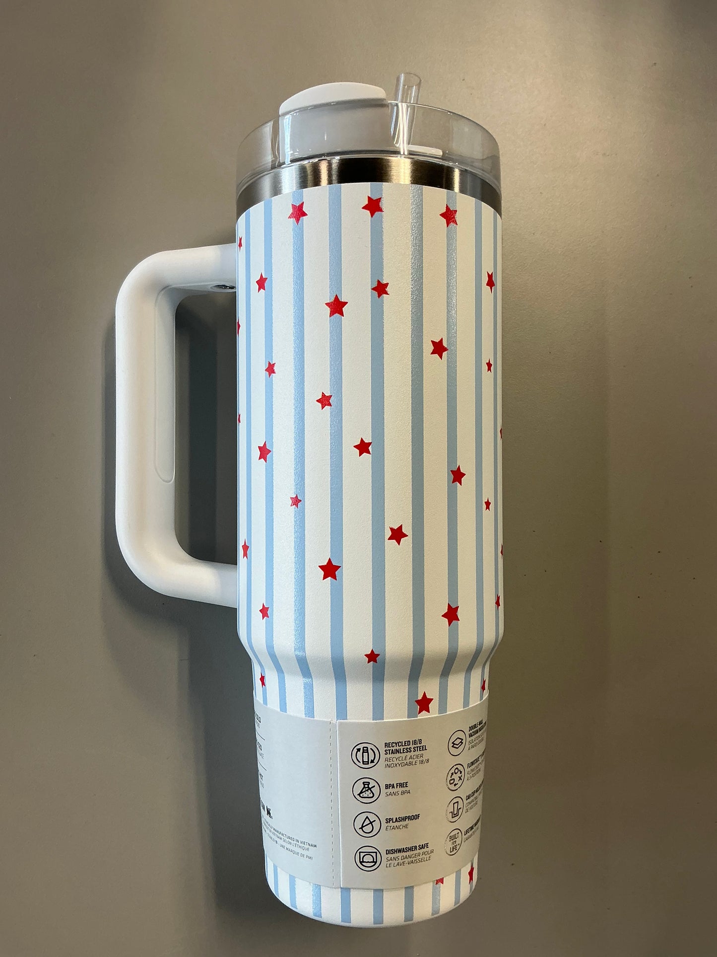 Stanley 30oz Stainless Steel Flowstate Quencher H2.0 Tumbler - MINOR COSMETIC DAMAGE DUE TO SHIPPING (see pictures) - Some May Be Missing Straws
