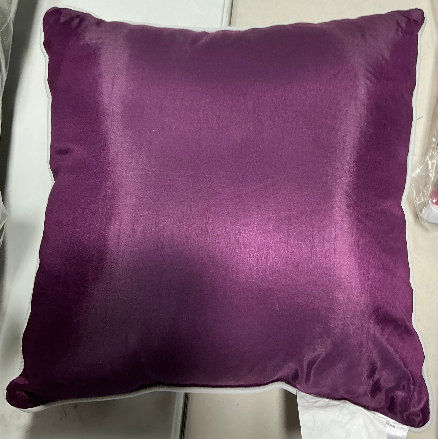 Throw Pillows - 17X17” - May Have Damaged or Missing Packaging - Some Dirt Possible Due to Shipping - Out of Package- AS IS - No Returns